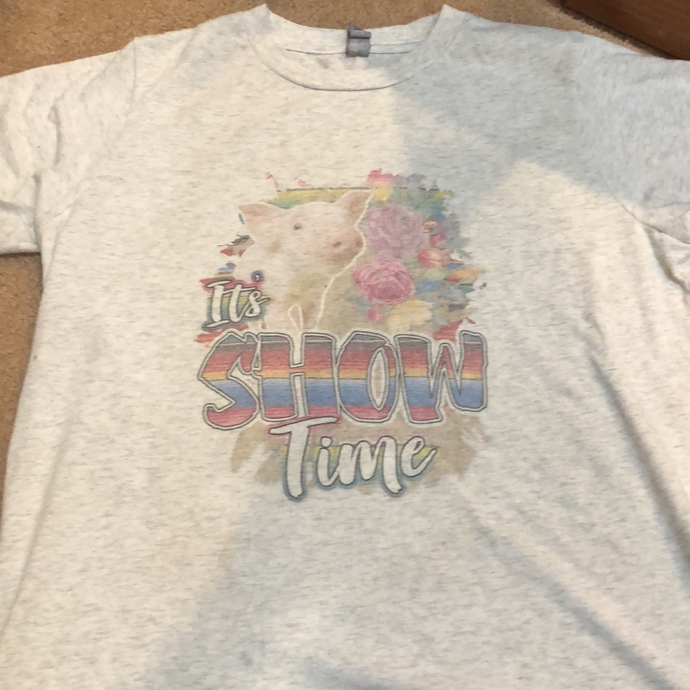 its show time tee